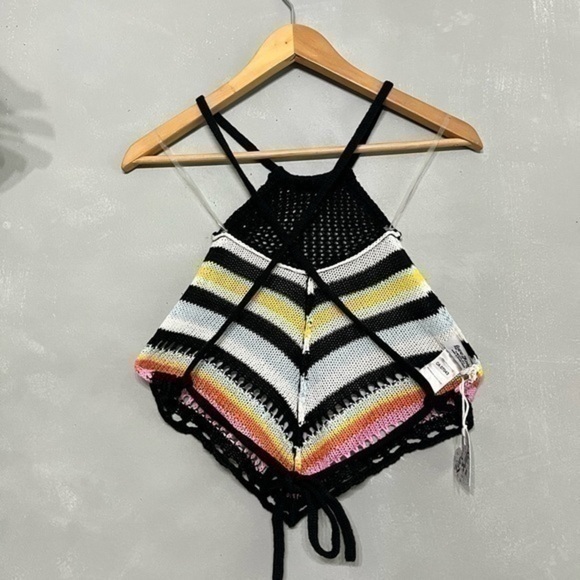 3/$30 _ LOVE KNITS | NWT  π·οΈ crochet knit halter top summer square stripe S - Picture 2 of 5